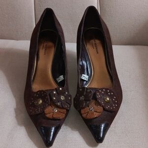 Vintage Isaac Mizrahi brown leather & suede heels